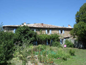 Chambres d'hôtes et gîtes à Bourdeaux